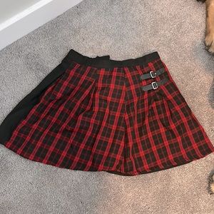 Never worn. Too small. Brand is hot topic and size large
